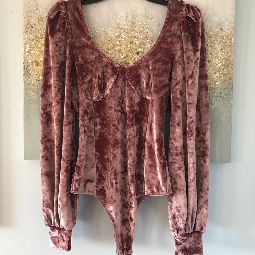 Wayf Bodysuit (NWT)